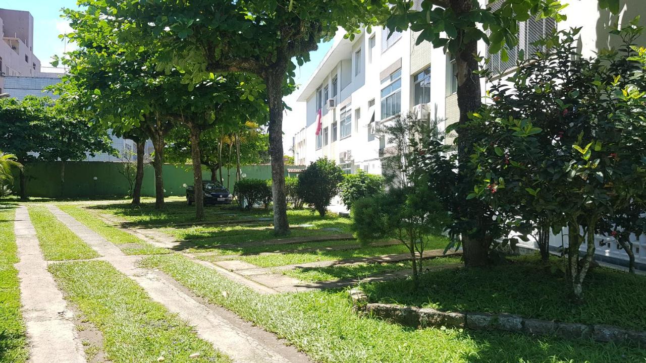 Apartamento A Uma Quadra Da Praia Гуаружа Екстер'єр фото